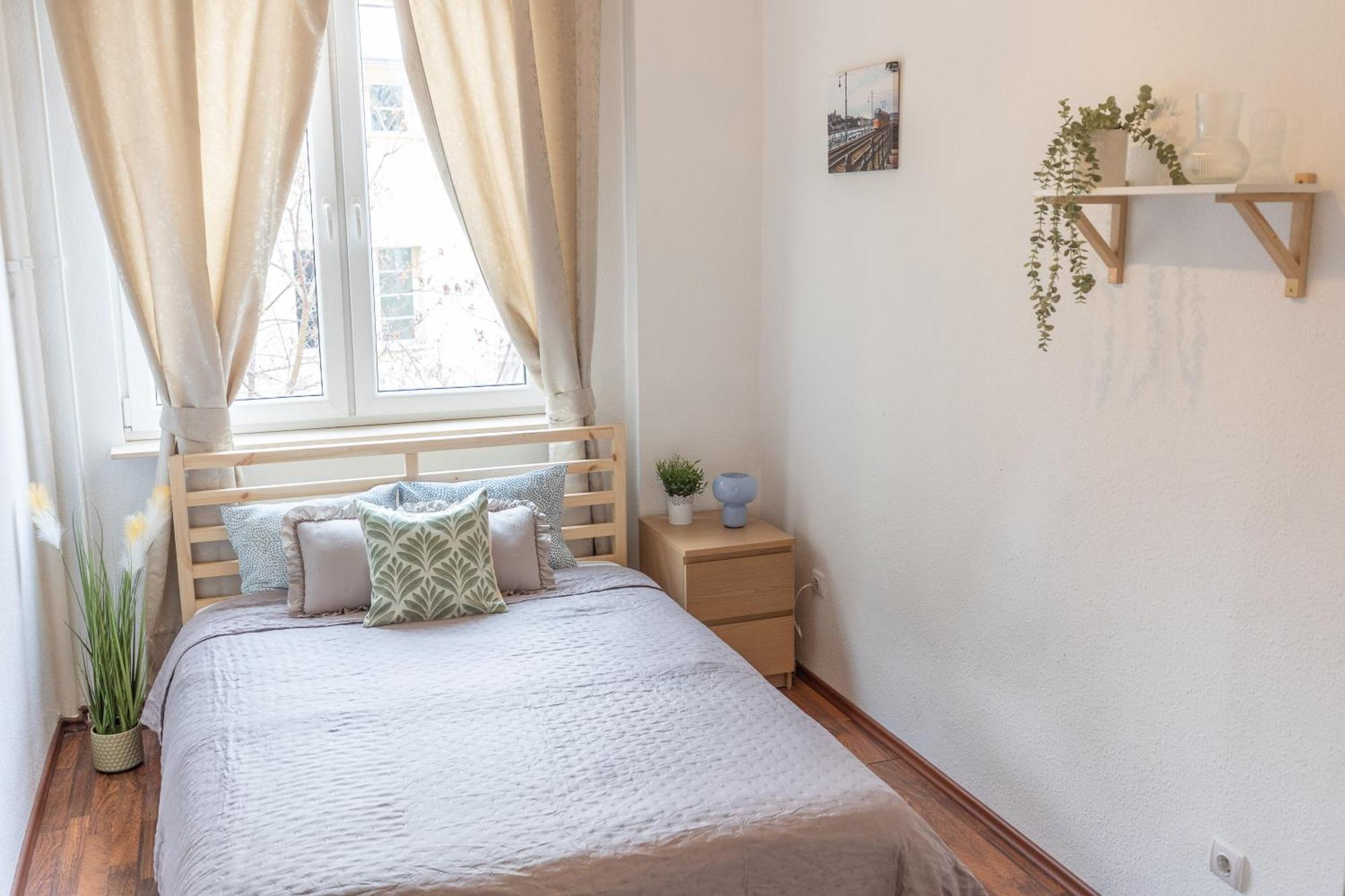 Riverside Balcony Apartment With View To Danube บูดาเปสต์ ภายนอก รูปภาพ